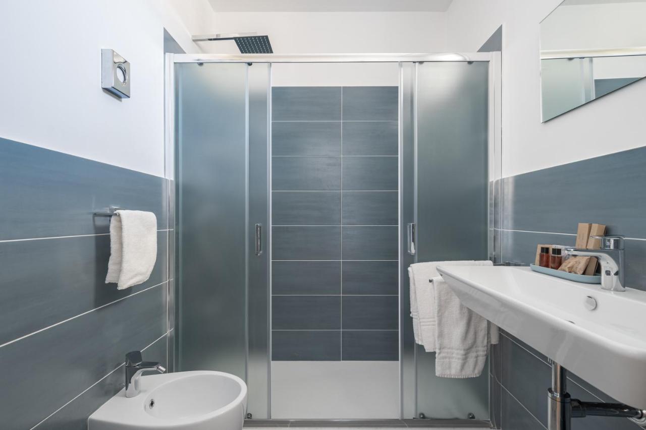 Attico 37 - Comfort Room Con Terrazza Privata Palermo Eksteriør bilde